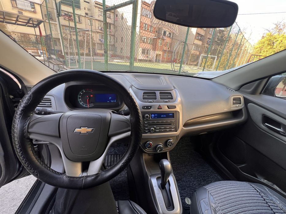 Кобальт автомат каробка 2020 год, на бензине, краска родная