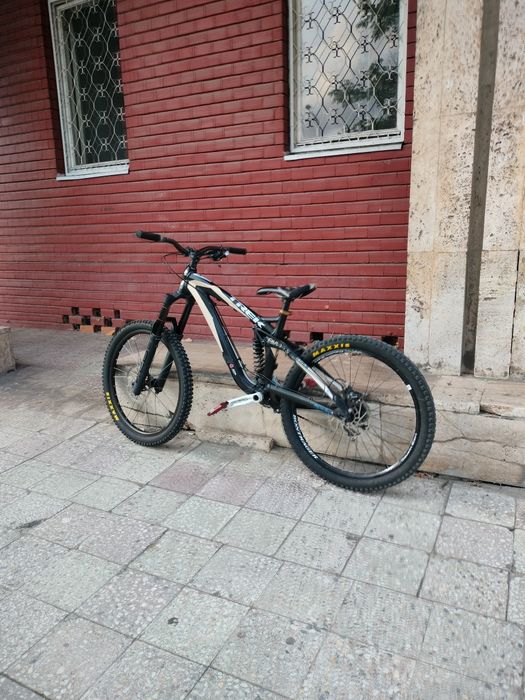 Vand Trek Scratch 8