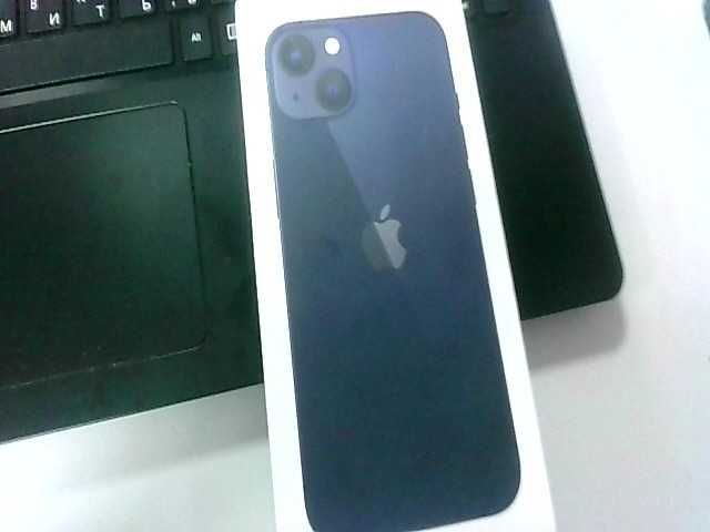 Iphone 13 (ЛОТ:778493)