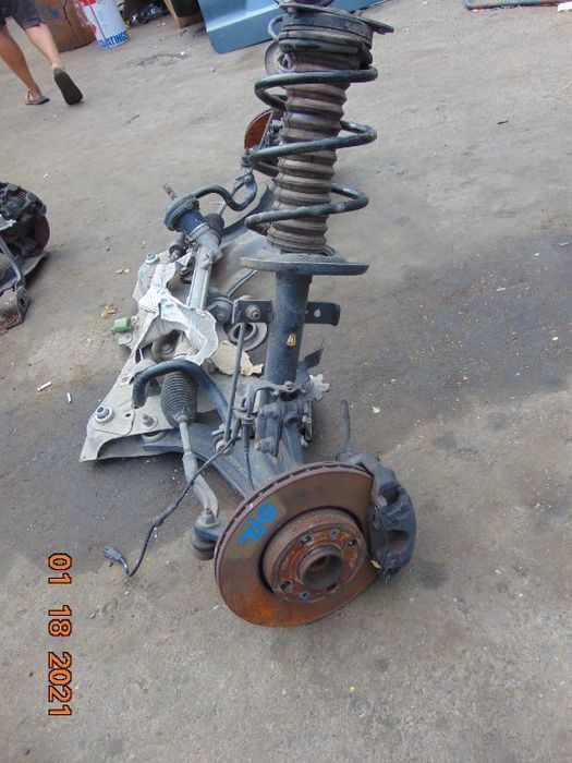 Fuzeta Renault Clio 4 an 2012-2019 fuzeta cu rulment stanga dreapta de