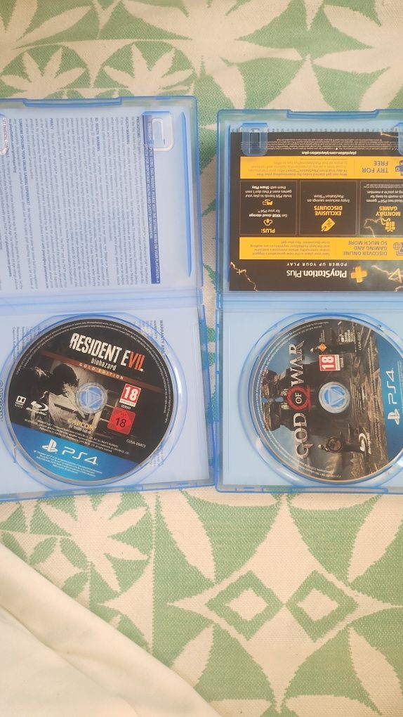 God of war и resident evil gold edition