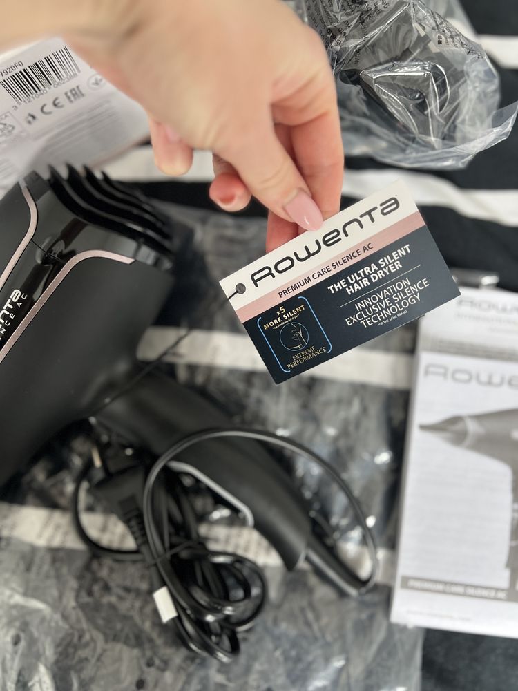 Сешоар Rowenta Premium Care Silence AC CV7920F0