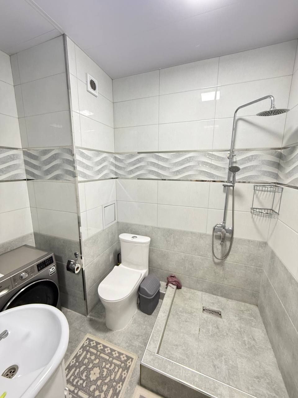 Metro oldidan kvartira eng arzon narxda