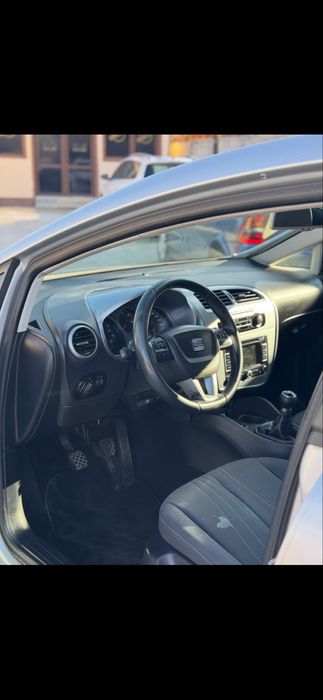 Seat Leon 2012 2.0TDI 140-cp