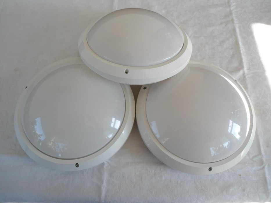 Интериорни лампи