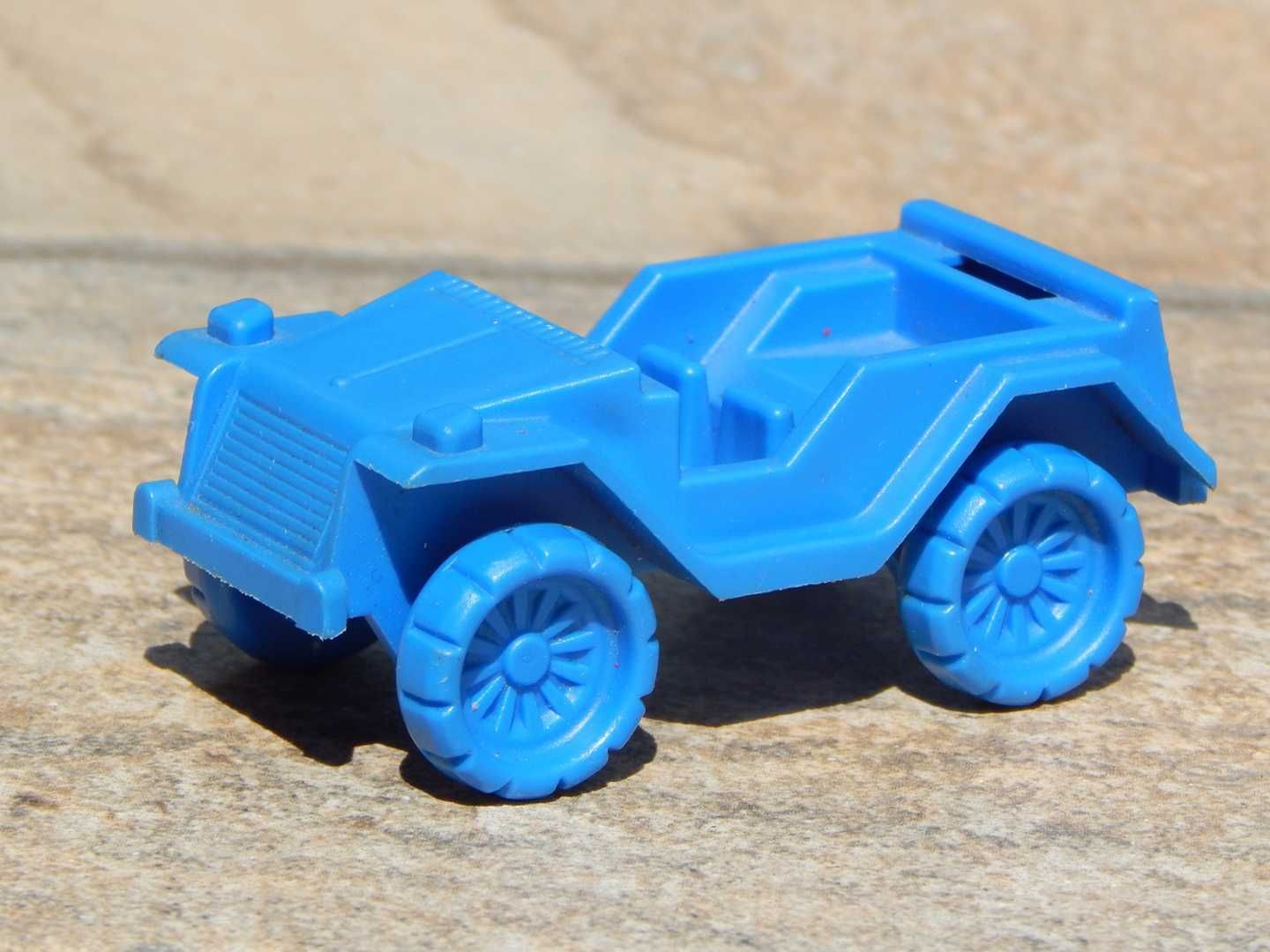Jucarie jeep scara 1:35 plastic cauciuc cu roti mobile