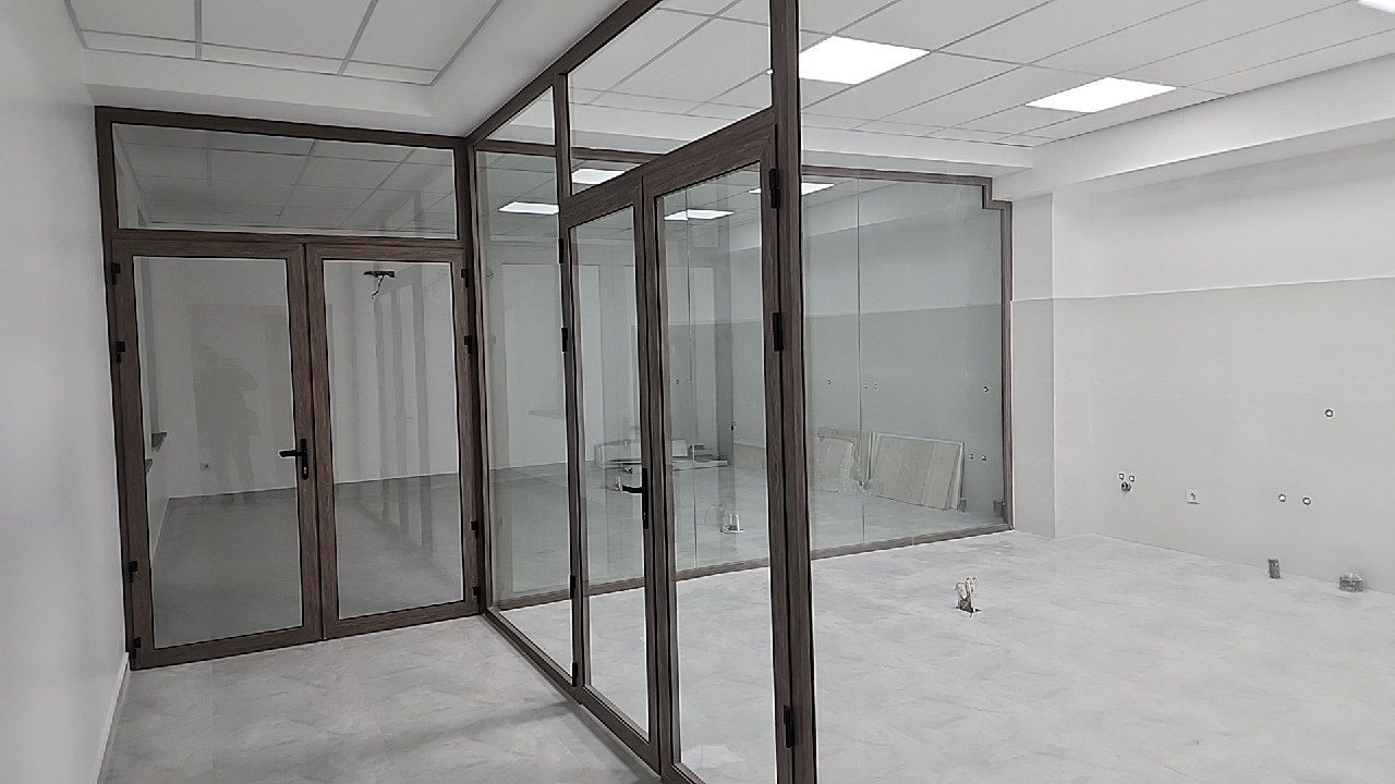 Ремонт и регулировка окна и дверей