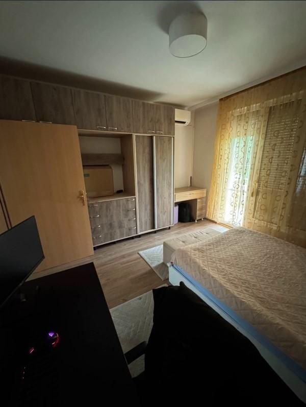 Дава се под наем Тристаен апартамент в София, Гео Милев - 68 кв.м за 749 € - Снимка #4