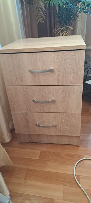 Продам новую тумбочку