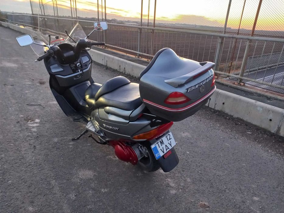 Suzuki Burgman 250