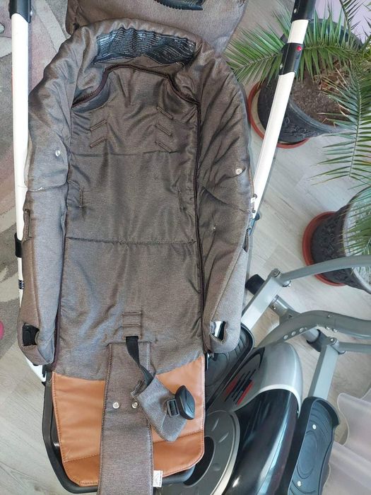 Детска количка 2 в 1 Адамекс. Уникална