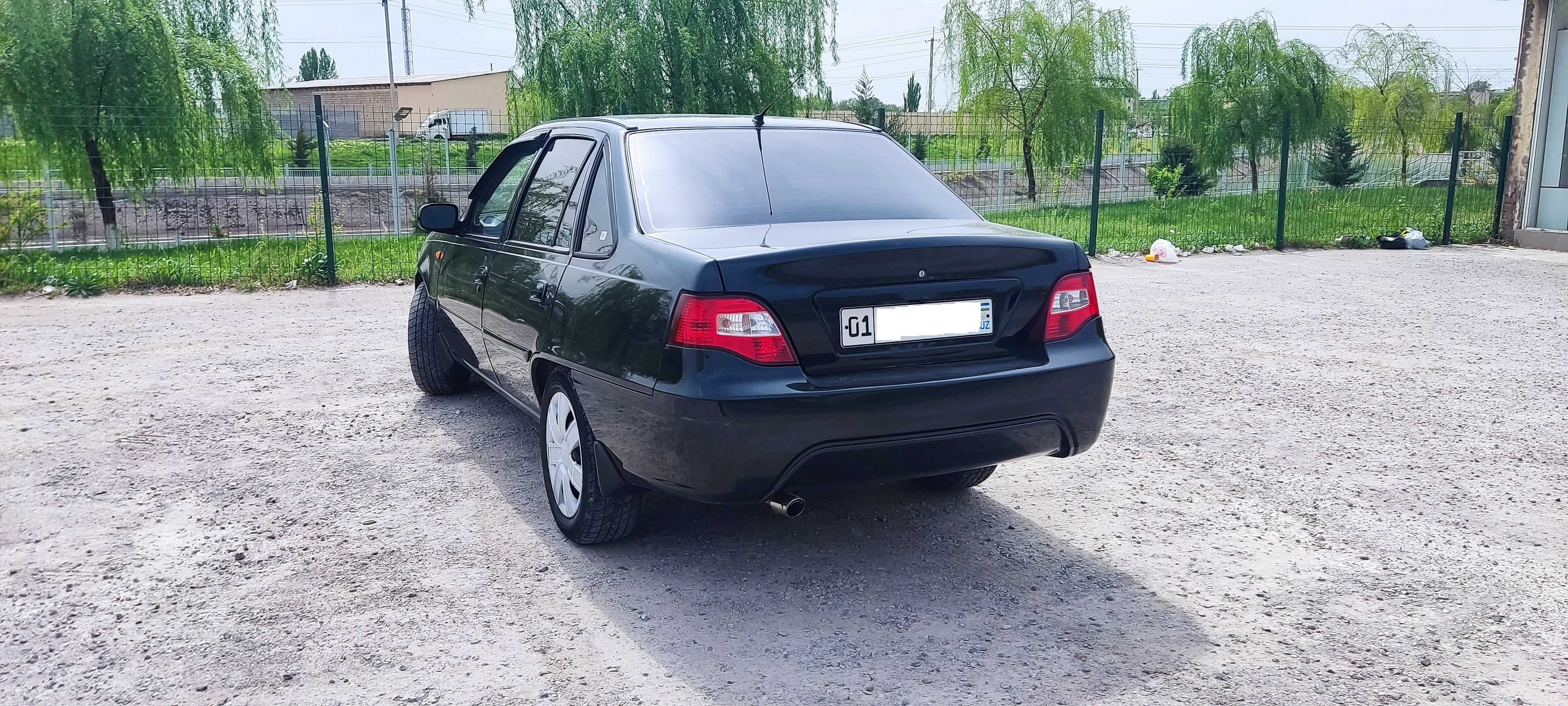 Daewoo Nexia II SOHC гибрид сотилади.