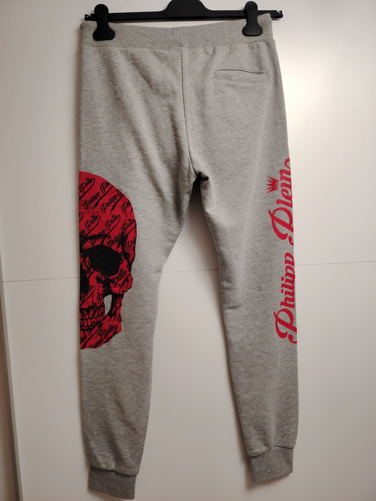 Анцунг Philip Plein