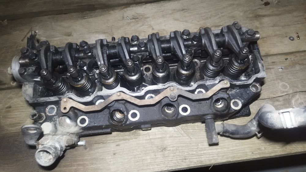 Chiuloasa mitsubishi l200 2003