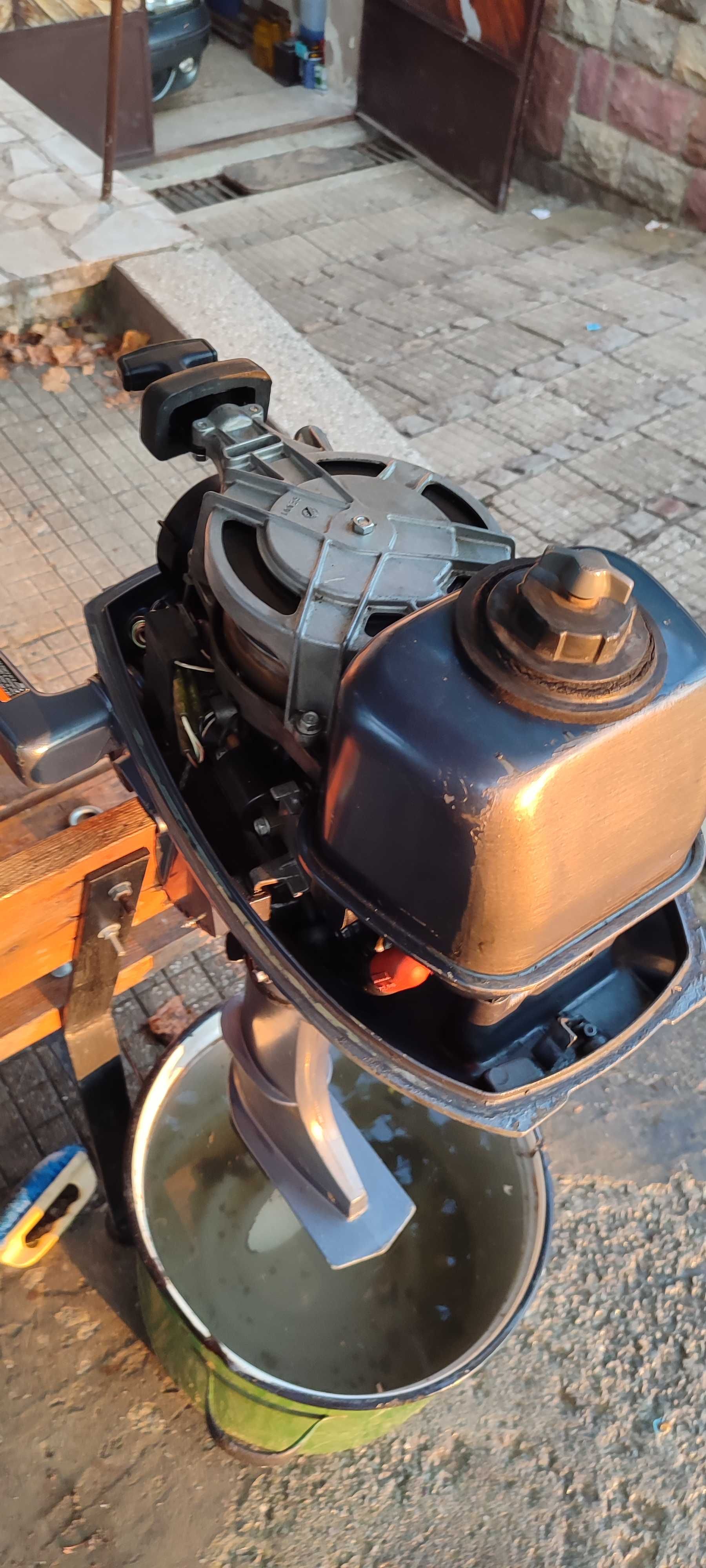 Извънбордов двигател за лодка Yamaha 5 kw