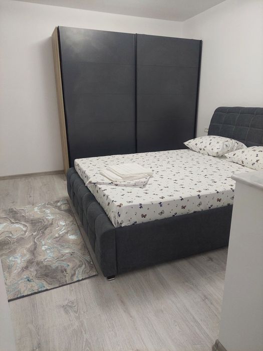 Închiriez apartament TOMIS 3, 3 camere decomandat ADAMCLISI