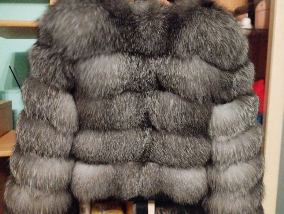 Geaca de piele cu blana naturala