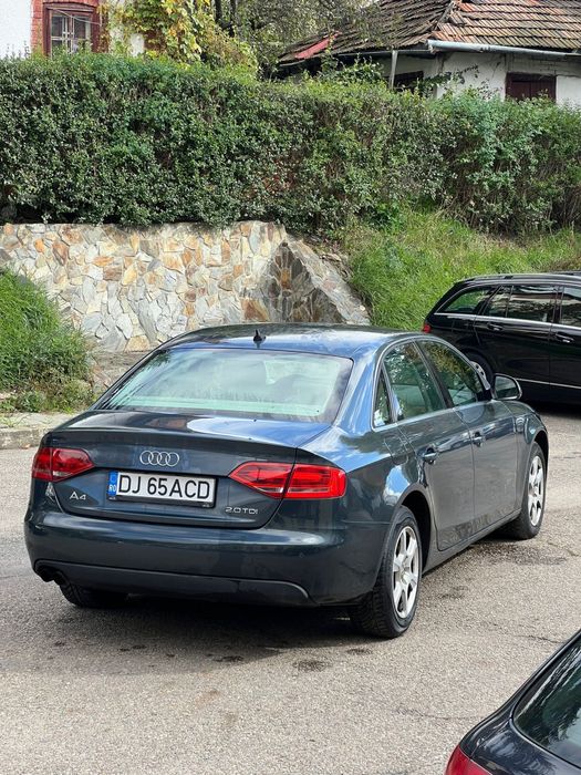Vand Audi A4 B8