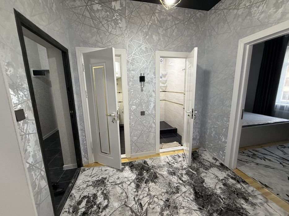 2 хонали 2 та бир жойда жойлашган квартиралар ижарага берилади