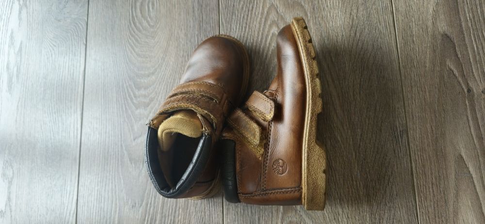 Светещи ботушки Skechers 26, Timberland 26
