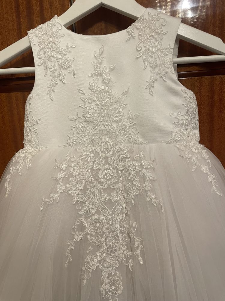 Rochie de ocazie si capa de la Petite Coco