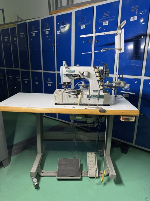 Tikuv mashinalari sotiladi