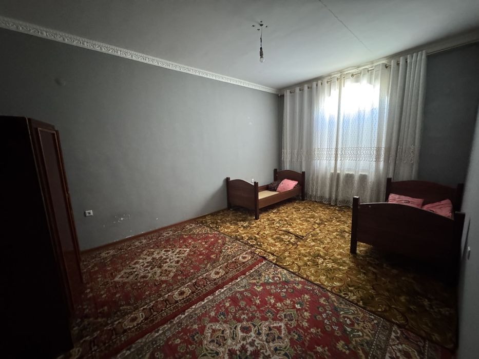 Faqat Oilaliarga Bozor yonda 3 xonali kv ijaraga beriladi