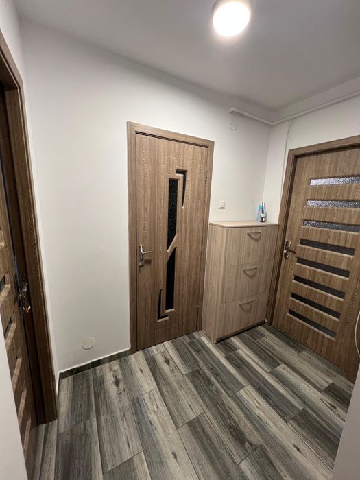 Inchiriez apartament 2 camere Central Pitesti