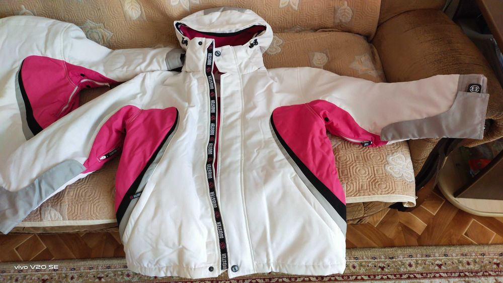 куртка спортивная лыжная