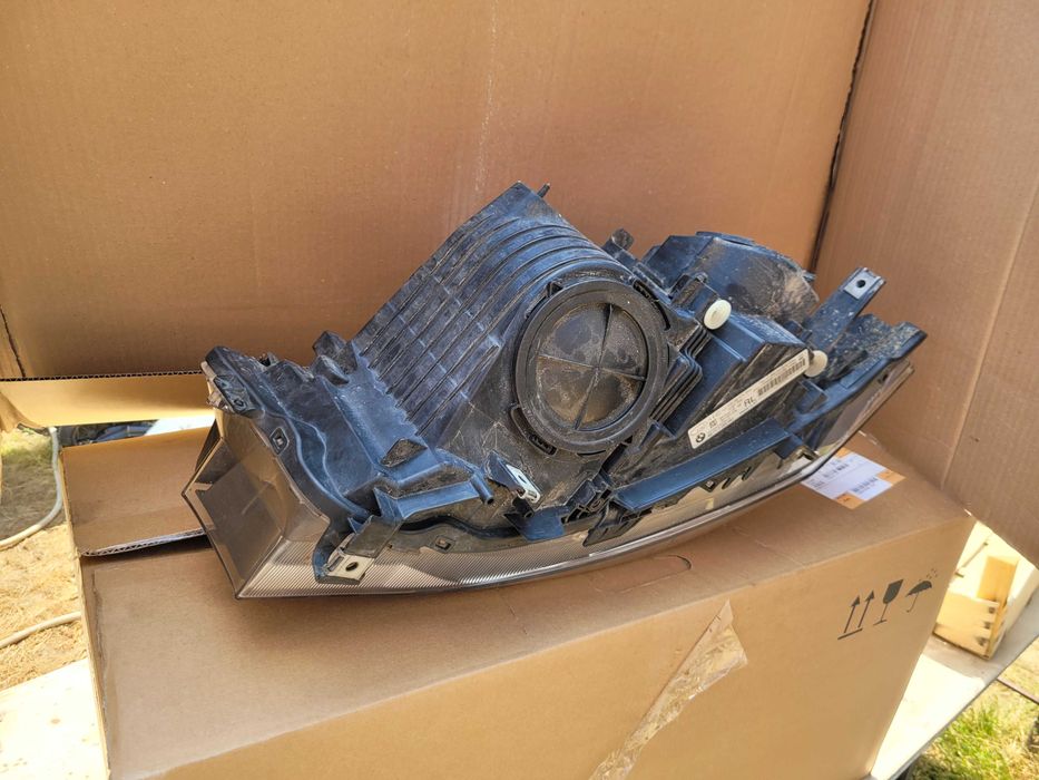 Set Faruri LED BMW Seria 3 GT F30/F31/F34 2011-2014 - la cutie