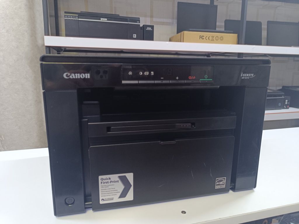 Canon MF3010 3 в одном принтер