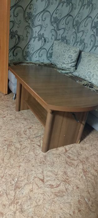 Продам Журнальный стол