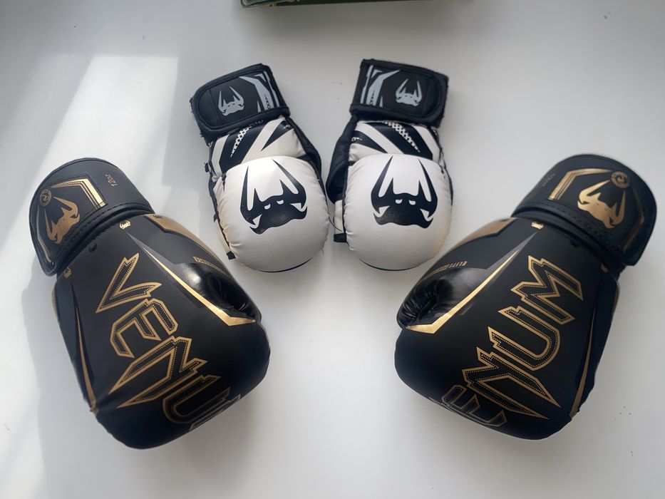 Перчатки кикбоксинг