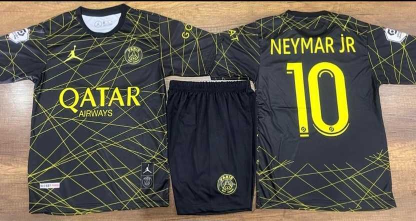 Екип Neymar 10 PSG Black and GOLD Черен Комплект Неймар ПСЖ 5 до 15г