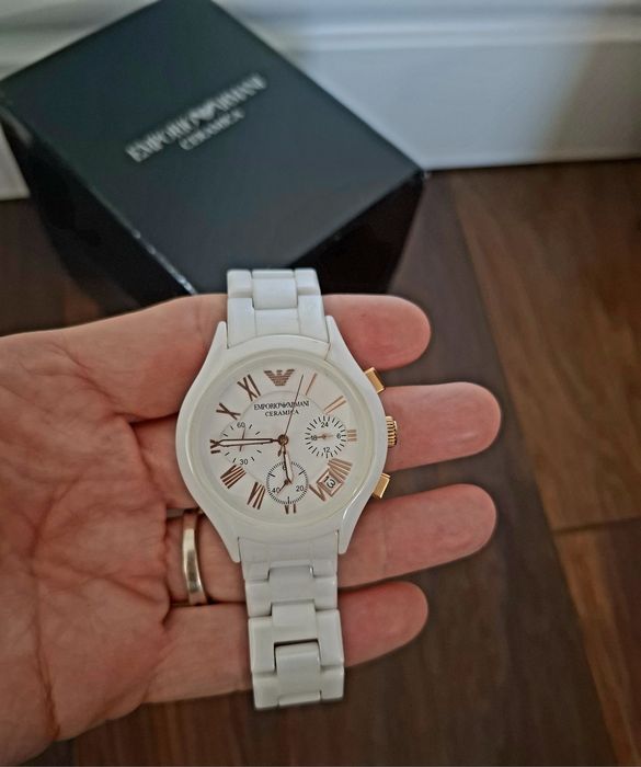 Ceas Armani din ceramica alba