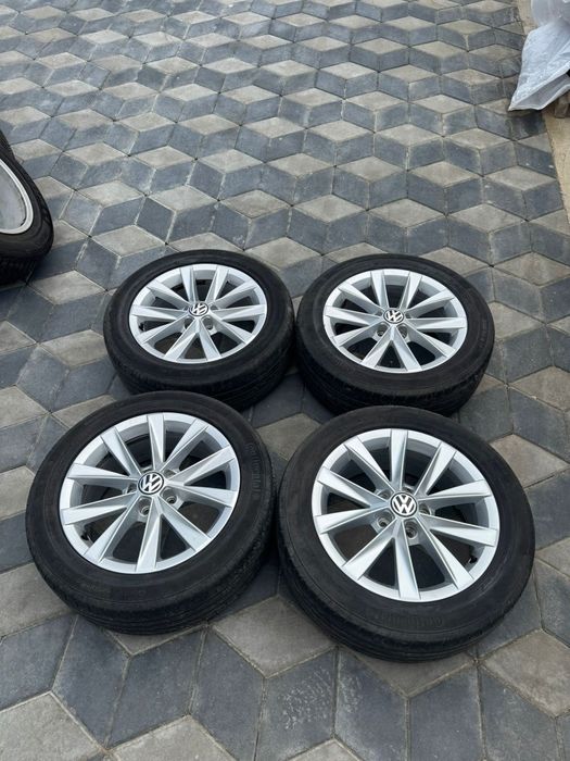 Jante VW R17 R-line (5x112) Model Deosebit  Orig Passat B8