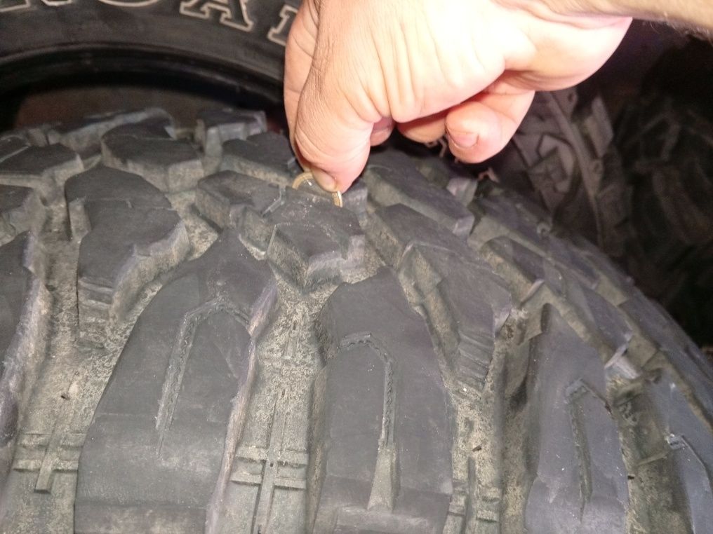 Off-road Гуми 35 13.5 20 Roadcruza 3200