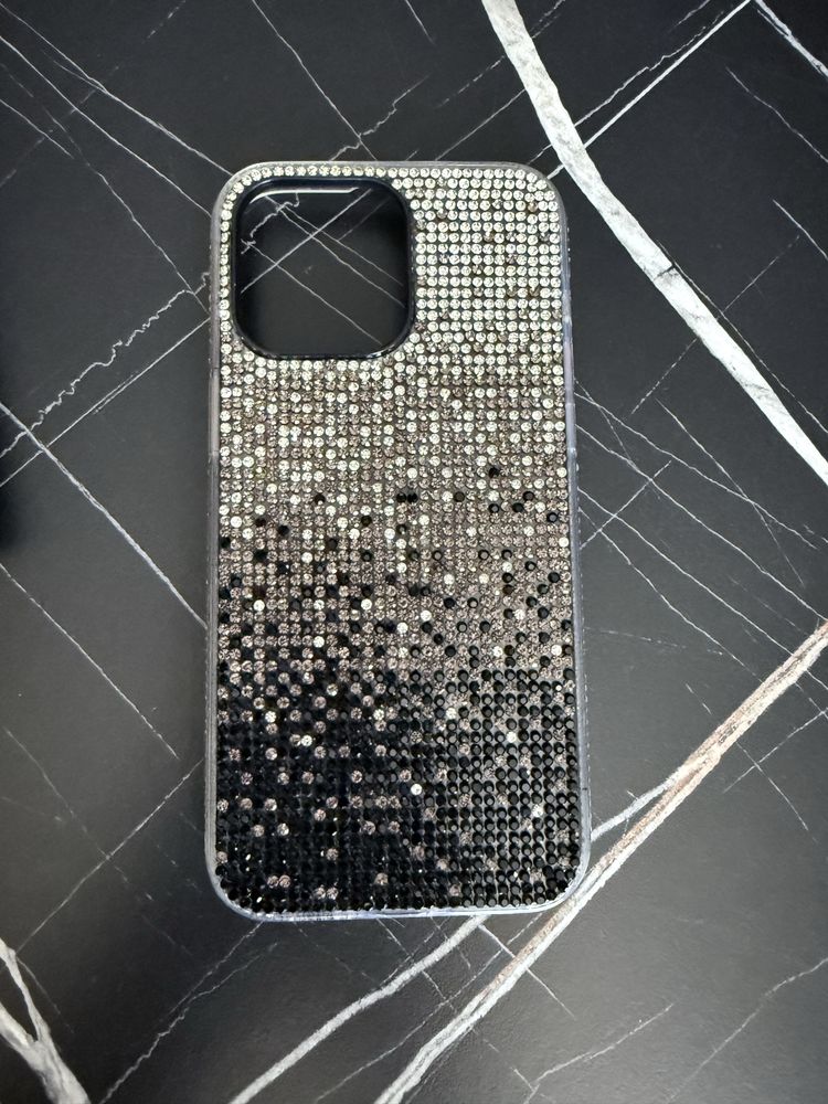 Кейсове Samsung s24 ultra/Iphone 15 Pro max с камъни swarovski/Loewe