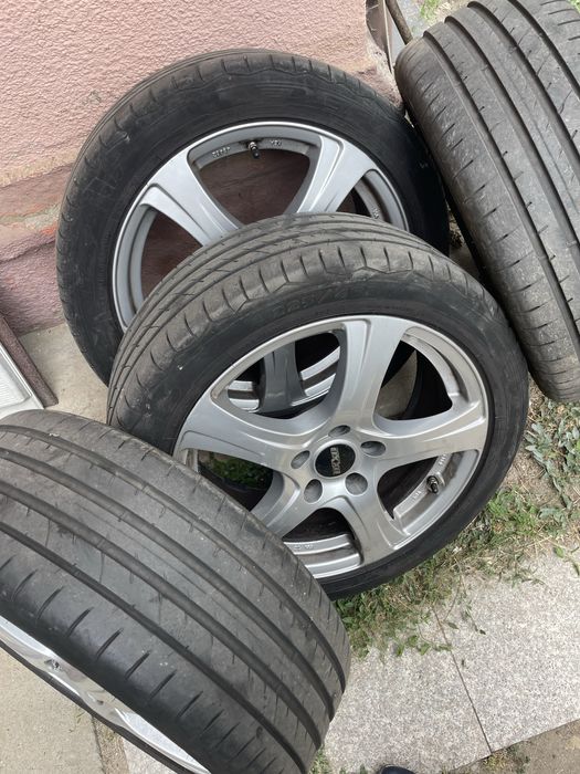 Roti Megane3, 225/45/17,vand sau schimb!