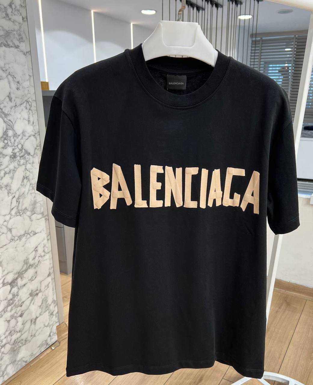 Balenciaga мъжки тениски-Намалени