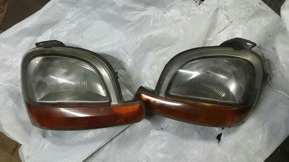 Renault Kangoo 1997 - 2001 фар , фарове оригинални