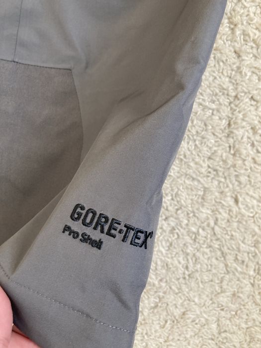 Pantaloni Salomon M goretex ski placa munte