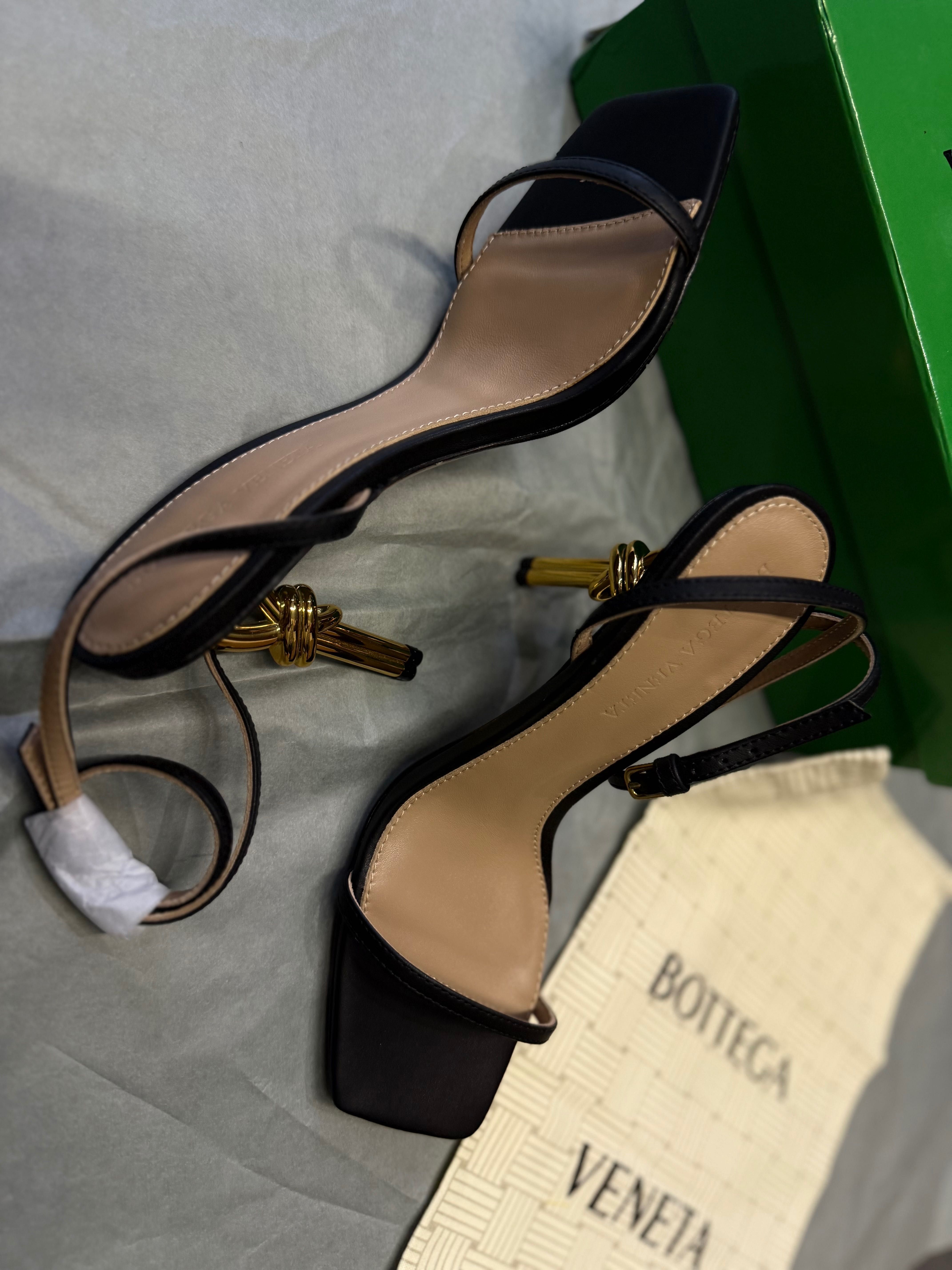 Сандали Bottega Veneta knot