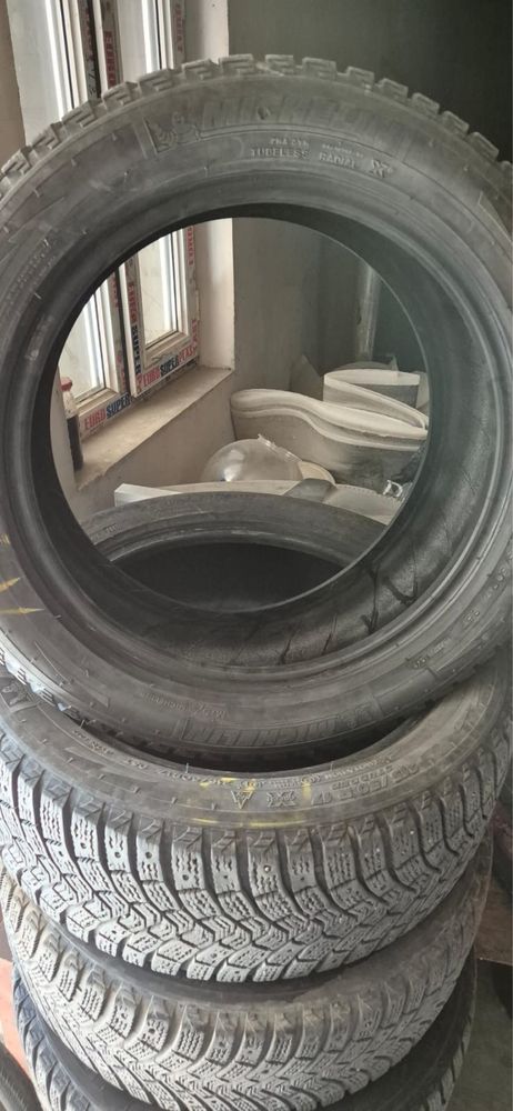 Продам шины r 17 зимние