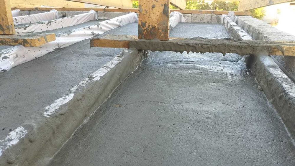 Пенобетон, Заливка пенобетоном, утепление крыш, стен пенобетоном