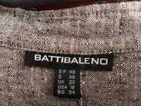 Продавам рокля Battibaleno