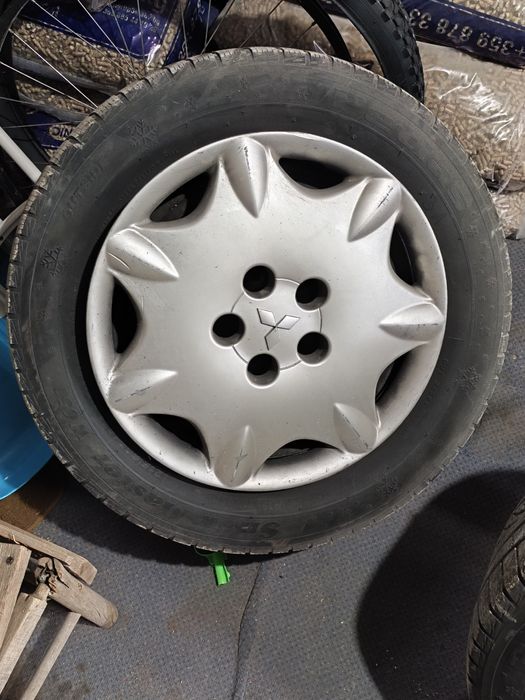 Железни джанти 5х114,3 Зимни гуми Петлас 215/60/16