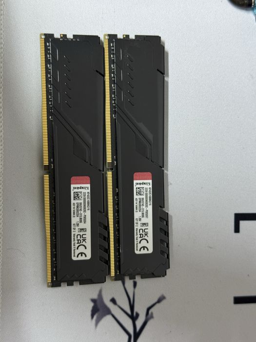Оперативная память(комплект) Kingston Fury Beast DDR4 — 16 ГБ(8ГБх2)