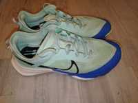 Nike Air Zoom Terra Kiger 8