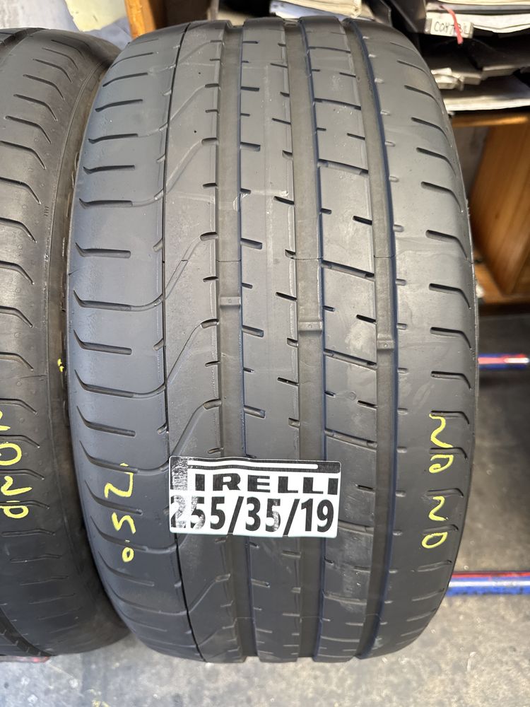 255/35/19 Pirelli